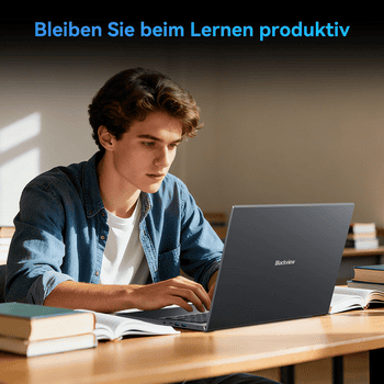 Jovem estudante a estudar com portátil em ambiente de estudo.