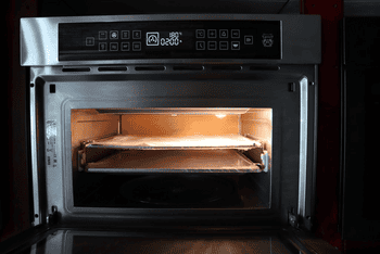 Kaiser Küchengeräte Einbau-Mikrowelle, Grill und Heißluft, 38,00 l, Mikrowellen-Backofen, 45 cm Hoch,TouchControl